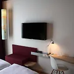 Hotel Grimm's Berlin Potsdam 3*