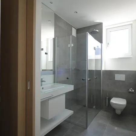 Grimm's Berlin Potsdam فندق تلتو