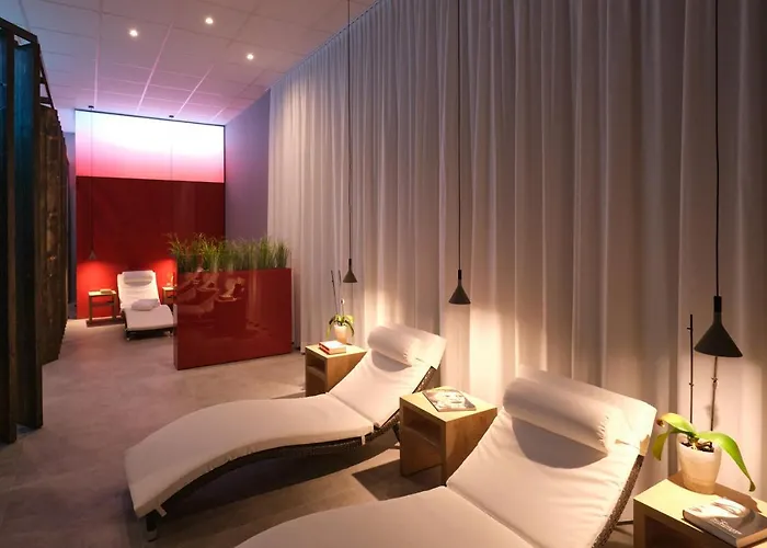 Отель Grimm's Berlin Potsdam 3*