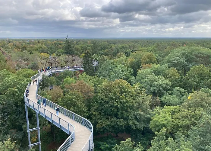 Grimm's Berlin Potsdam 3*