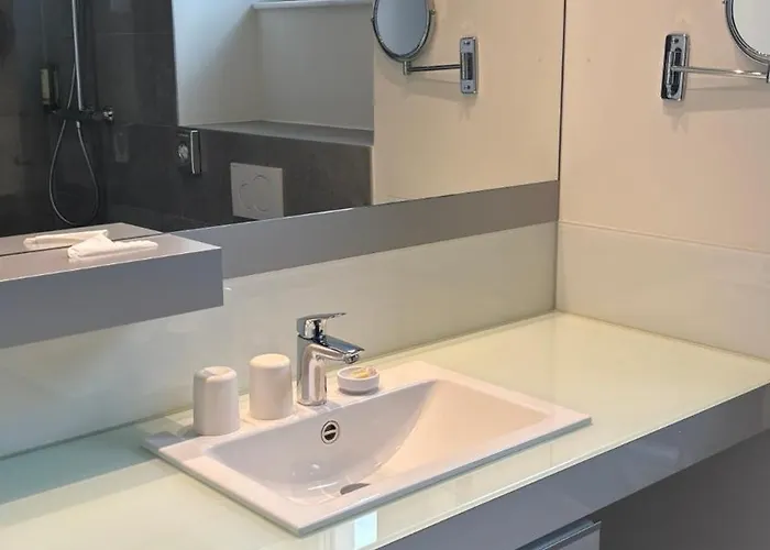 Grimm's Berlin Potsdam